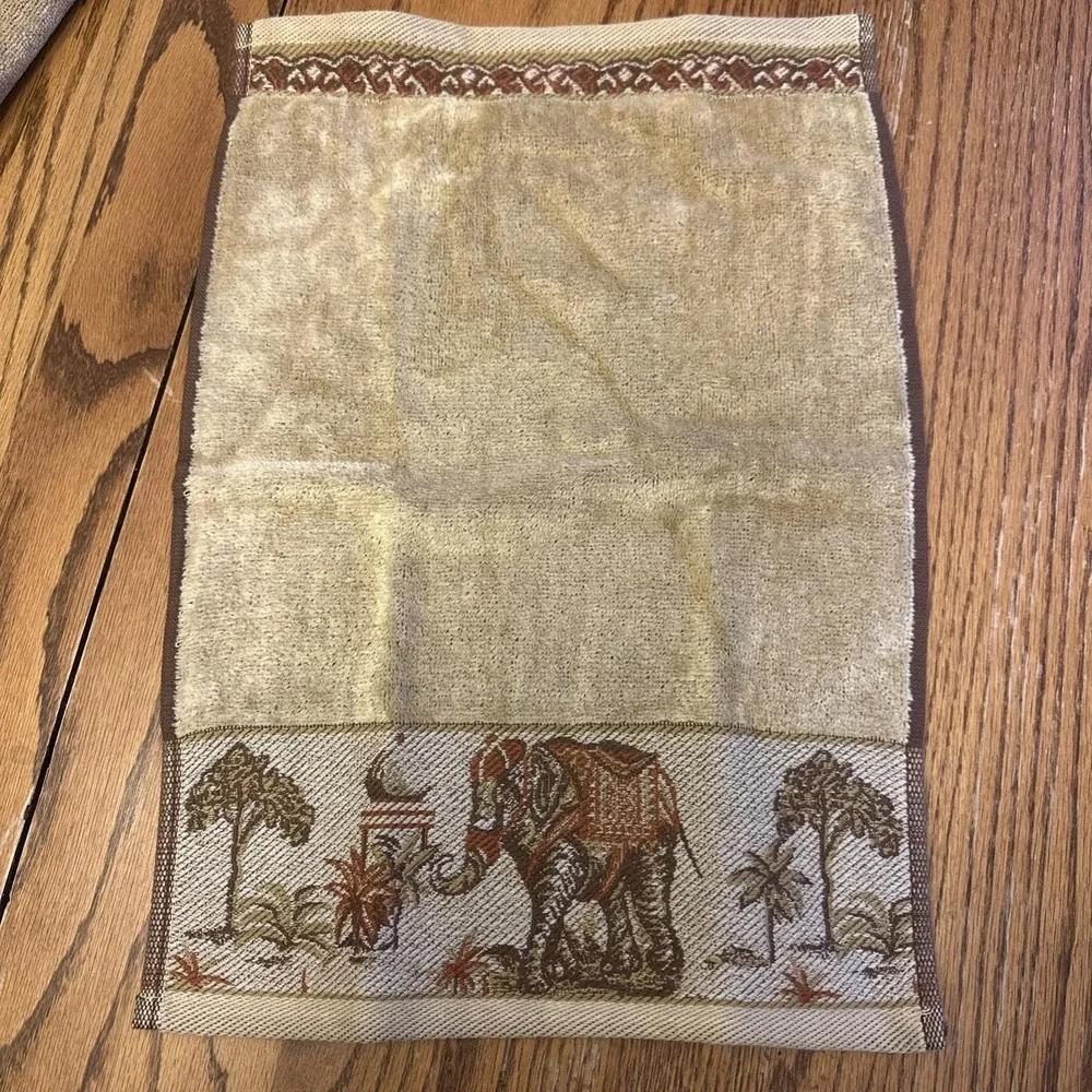 Hampton Manor Towel Set Tan New Taja Elephant 100% Cotton 3 Piece Safari Vintage